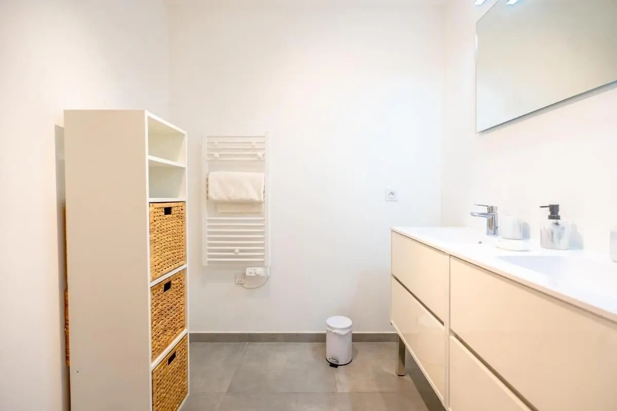 Modern Villa In Grimaud With Swimming-Pool 0*,