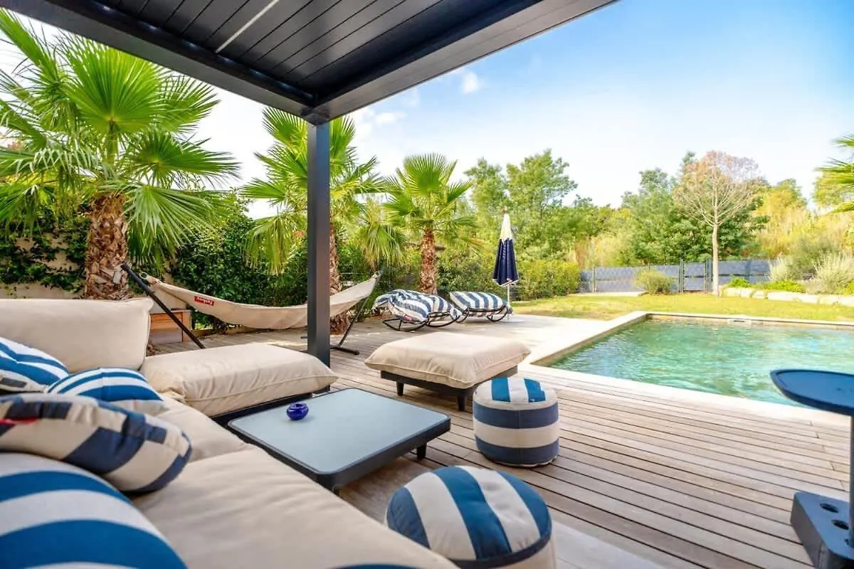 Modern Villa In Grimaud With Swimming-Pool